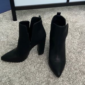 Ankle boots